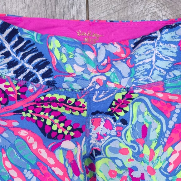 Lilly Pulitzer Luxletic Womens Small UPF 50+ Multi Fantasy Garden Weekender Crop - Picture 4 of 7